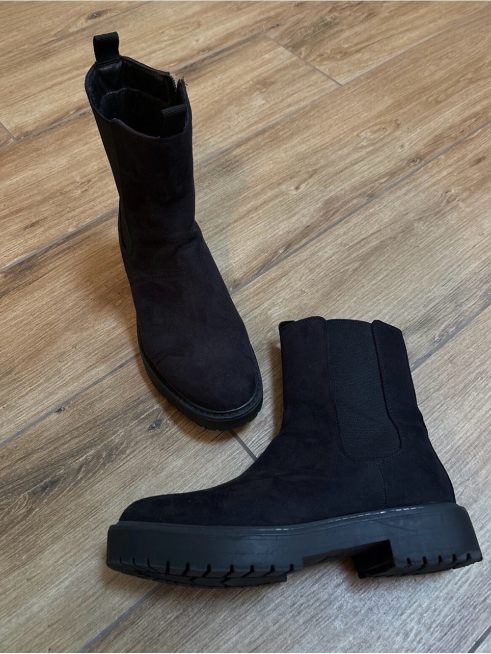 Time and Tru Black Suede Platform Chelsea Booties